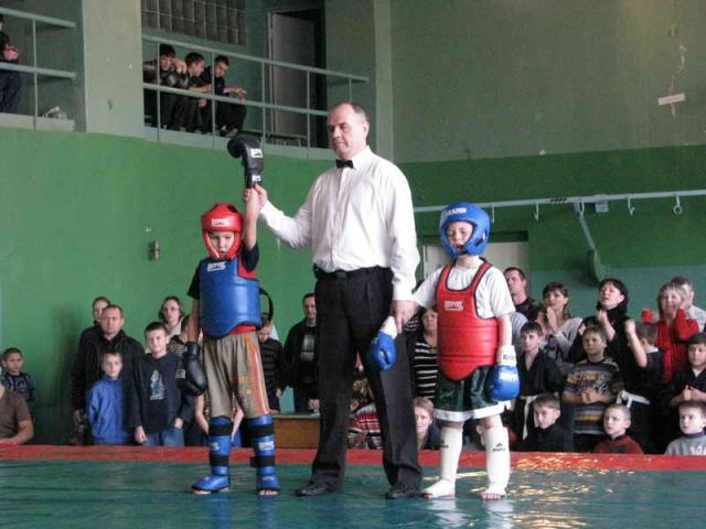 2010 dek obl. sanshou severodoneck 024