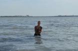 2012 tigrenok - kupanie na sakskom solenom ozere 043