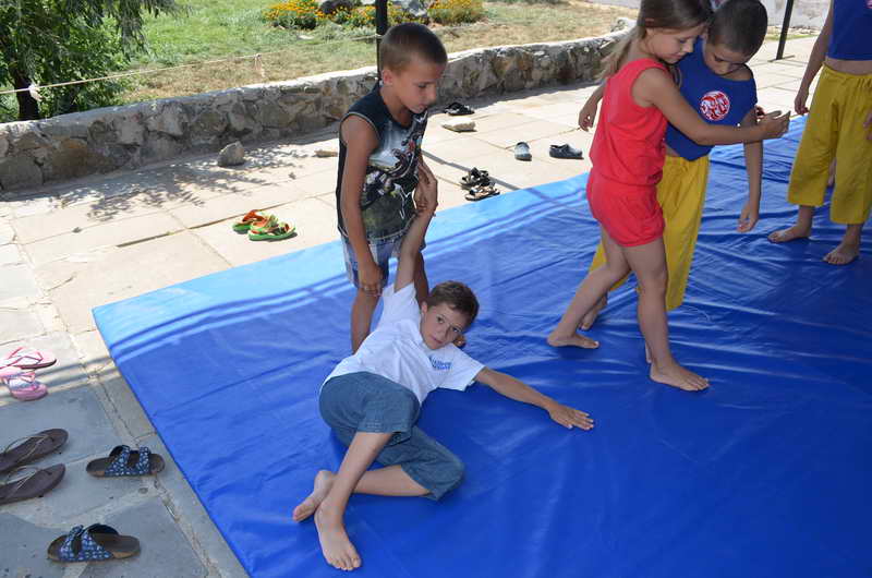 2012 tigrenok - trenirovka brokovoy tehniki s artkvestovcami 076