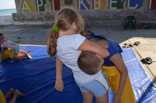 2012 tigrenok - trenirovka tehniki borby s artkvestovcami 077