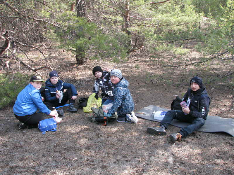 2021 apr 10 pohod na cvetnye rodniki 039